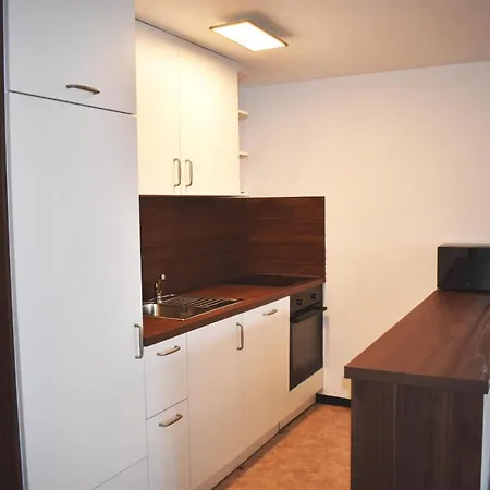 Appartement Sursilvana 18 *