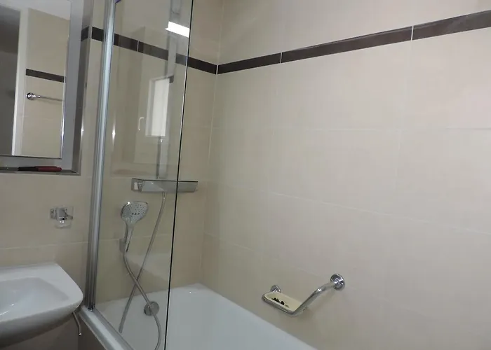 Sursilvana 18 Appartement *